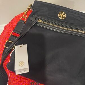 Tory Burch Piper Swingback Crossbody